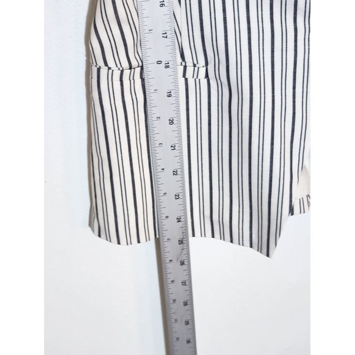 VICI Black and White Stripe Button Down Sleeveless Vest Style Top Sz Large NWOT
