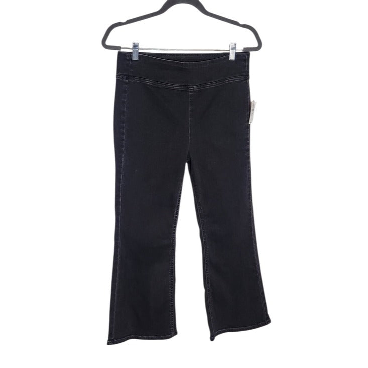 Old Navy Black Weekender High Rise Pull-On Flare Cropped Jeans NWT Size 8 Petite