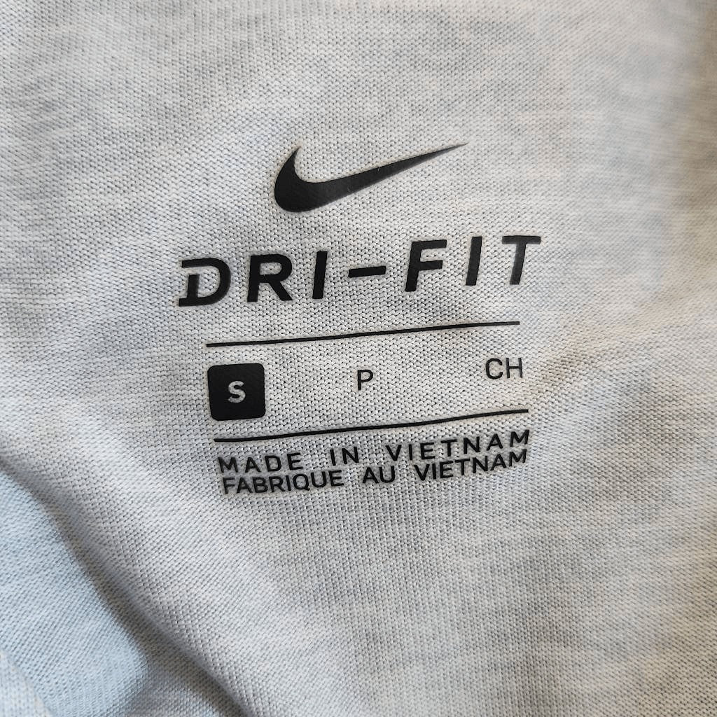 Nike Gray Long Sleeve Tee with Hoodie Size Small Nike Gray Hoodie Logo Top