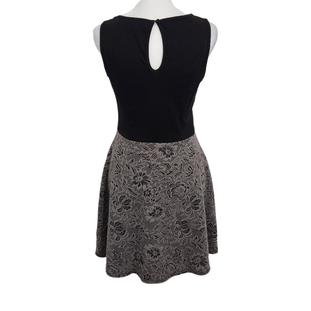Olive & Oak Gray and Black Fit and Flare Lace Mini Dress Size XS Party Dress
