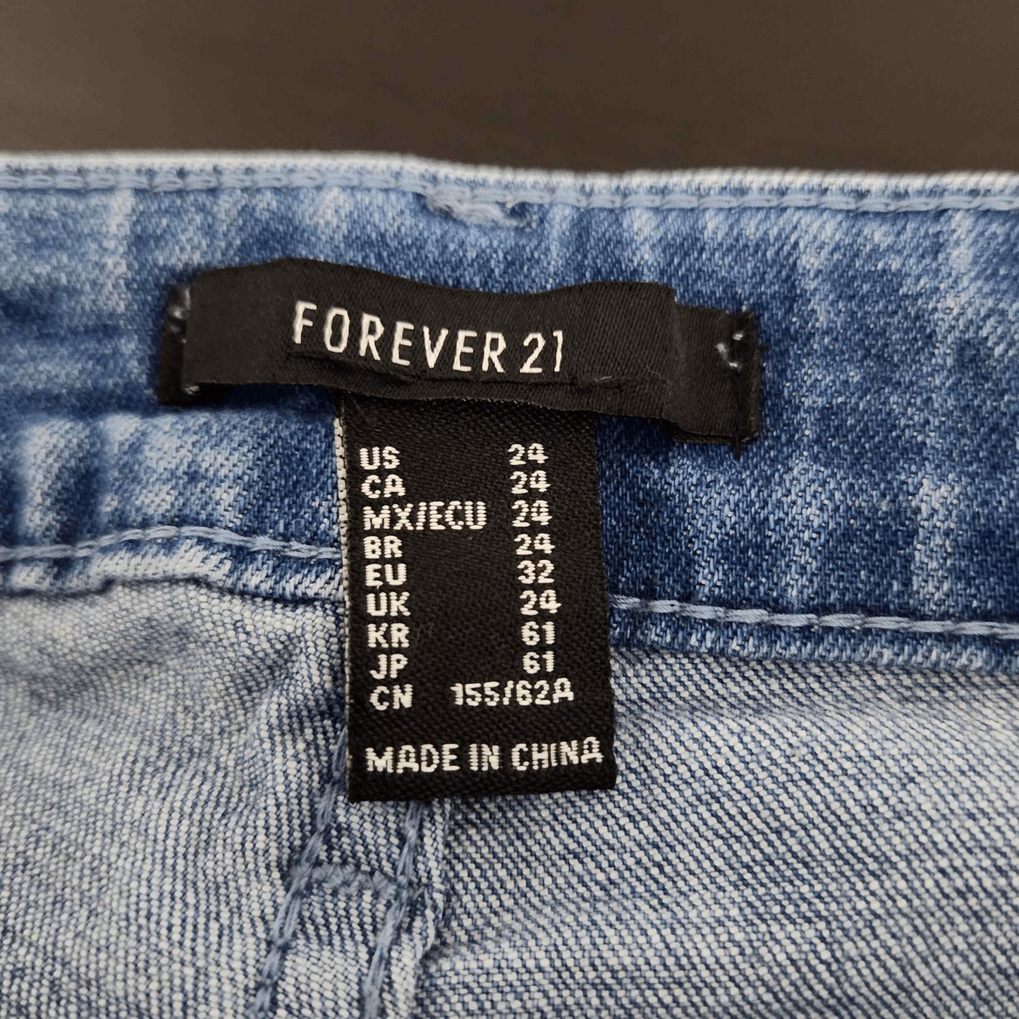 Forever 21 Flare Leg Jeans Size 24 Retro Flare Jeans