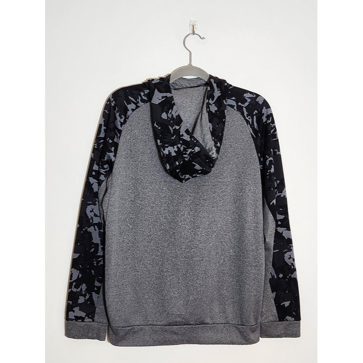 Nike Mens Gray and Black Camo Swoosh Hoodie Pullover Size Medium