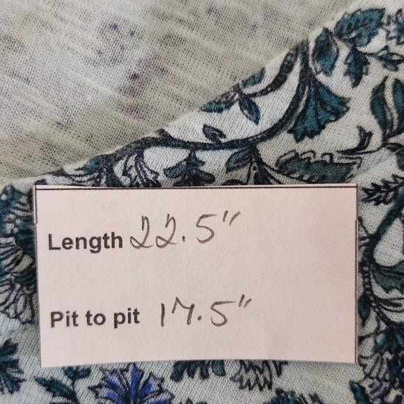 J. Jill Blue Floral Slub Knit V-Neck Tee Size XS Petite J. Jill Blue Floral Tee