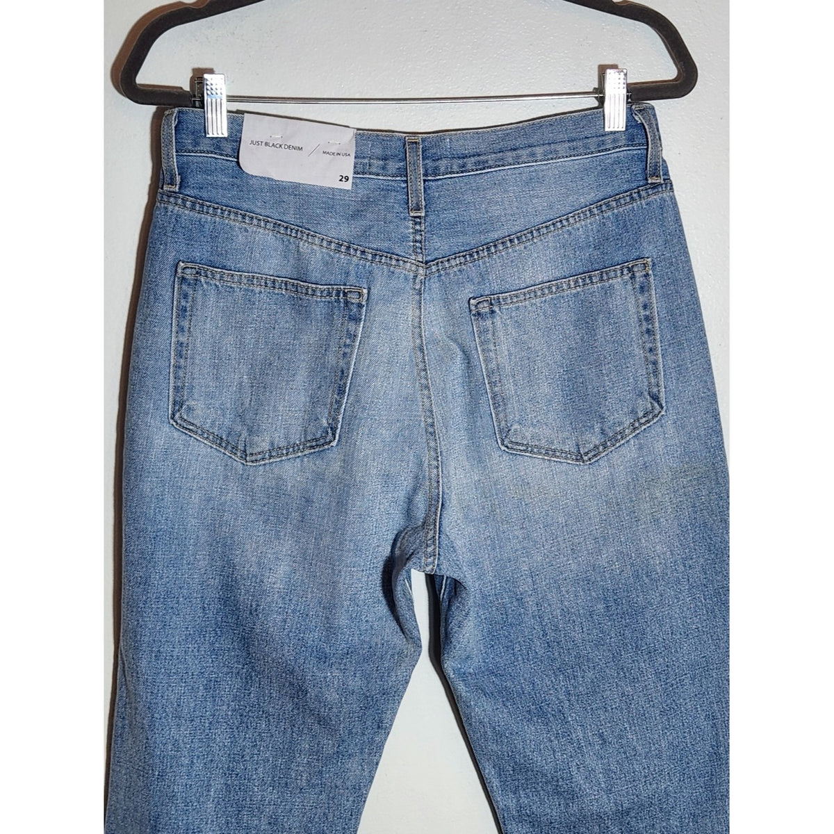 Just Black Denim Light Wash Distressed Straight Ankle Jeans NWT Size 29