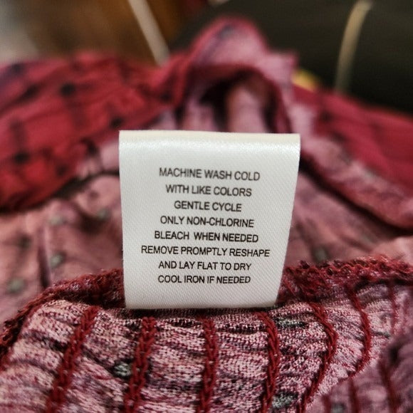 Crave Fame Wine Plaid Smocked Crop Top NWT Size Medium
