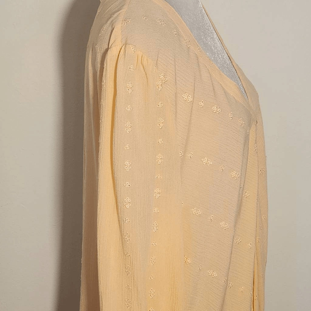 Bob Timberlake Peach Semi-Sheer Button Down Blouse NWT Size Large