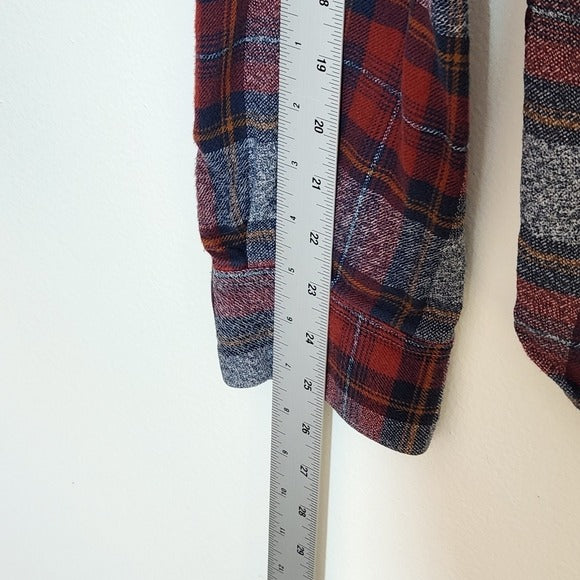 Denim & Flower Red and Gray Plaid Flannel Button Shirt Size Large