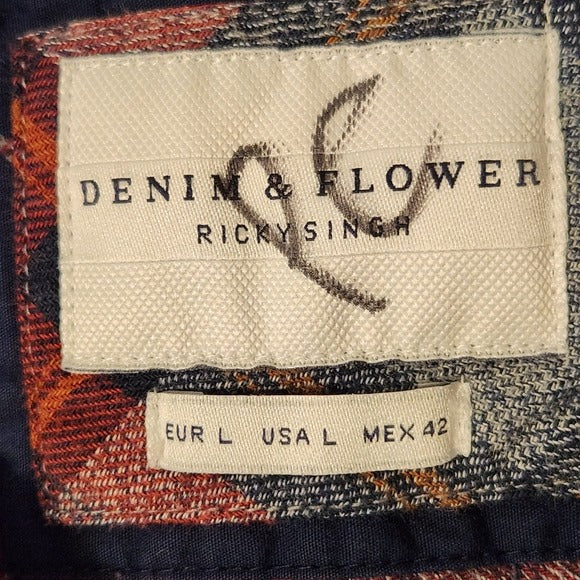 Denim & Flower Red and Gray Plaid Flannel Button Shirt Size Large