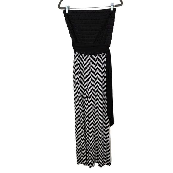 Connected Apparel Black and White Strapless Jumpsuit Size Small