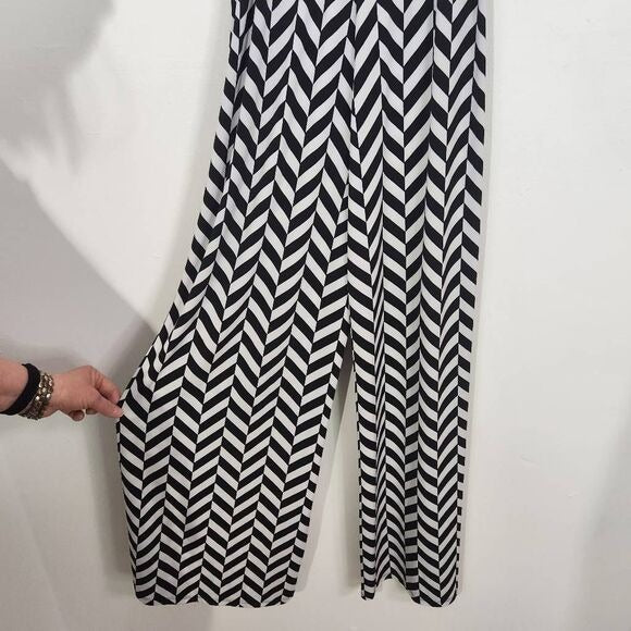 Connected Apparel Black and White Strapless Jumpsuit Size Small