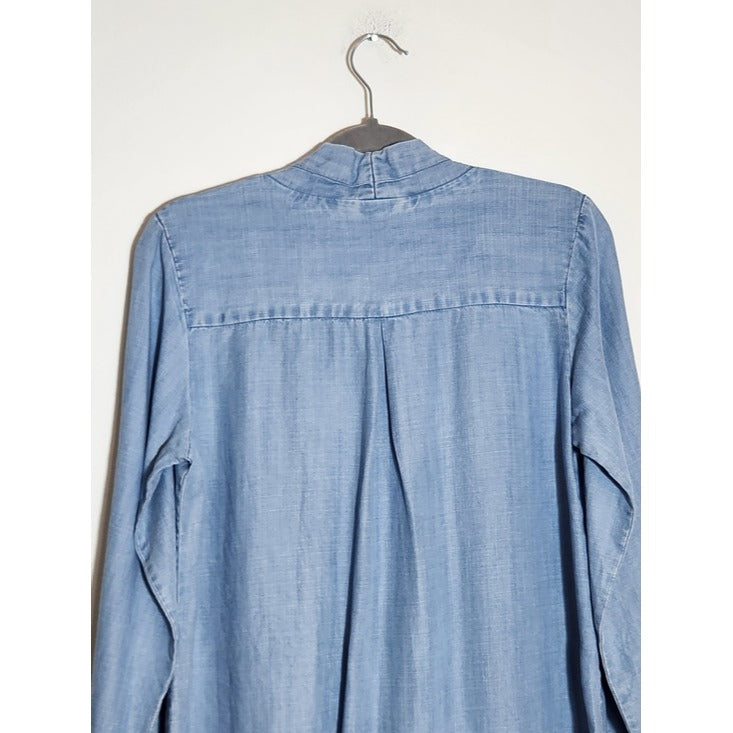 Mossimo Light Wash Chambray V-Neck Top Size Medium