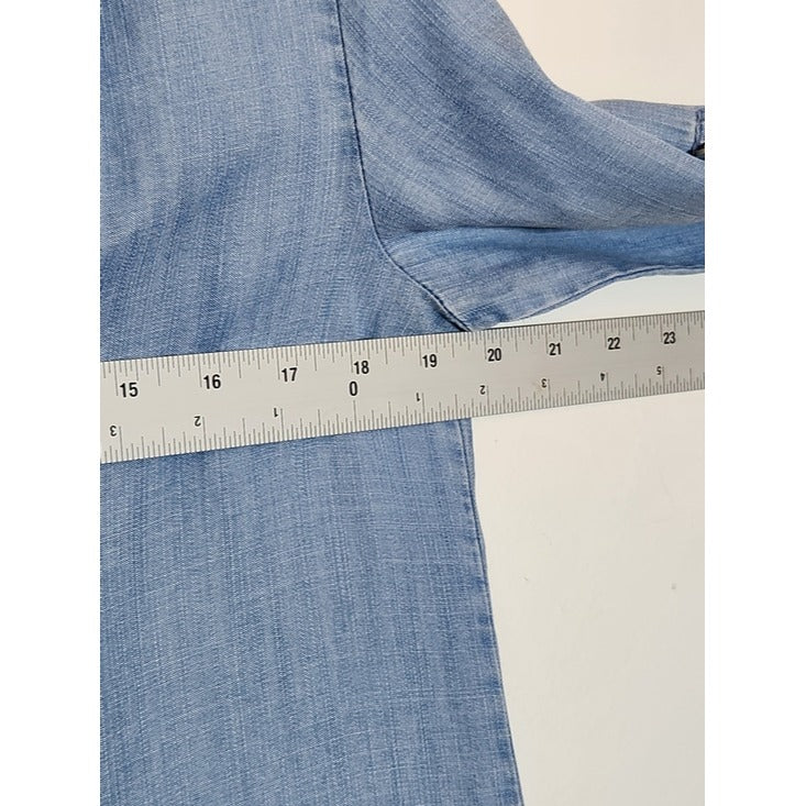 Mossimo Light Wash Chambray V-Neck Top Size Medium