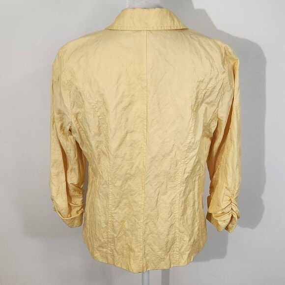 Chico's Yellow Blazer with Crinkle Fabric and Sheen Size Medium Yellow Blazer