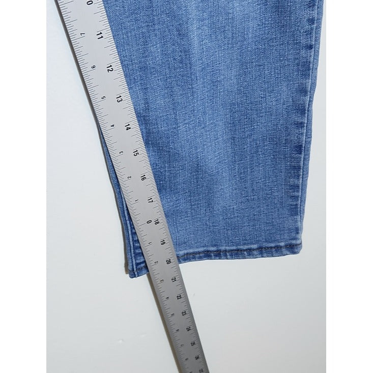 Levi's Light Wash 311 Shaping Skinny Capri Jeans Size 31