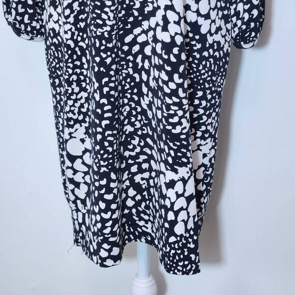Banana Republic Black and White Mini Dress Size Small Black Print Shift Dress
