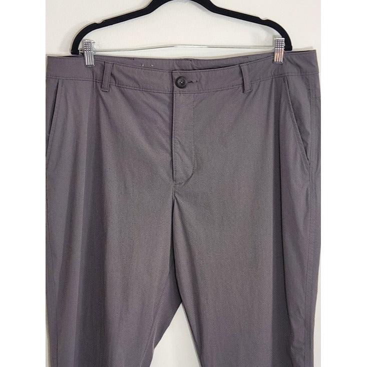 Columbia Gray Lightweight Performance Pants Size 40 X 30