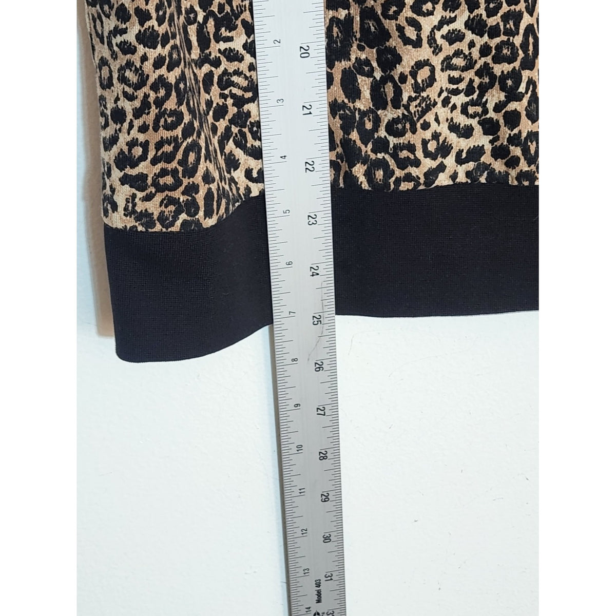 Tezenis Black and Brown Leopard Print Two Piece Pajama Lounge Set Size Small