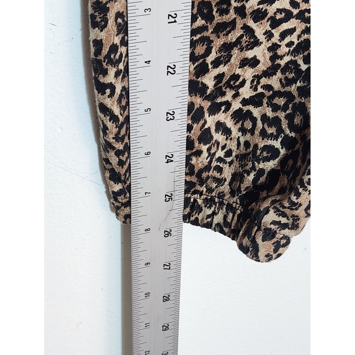 Tezenis Black and Brown Leopard Print Two Piece Pajama Lounge Set Size Small