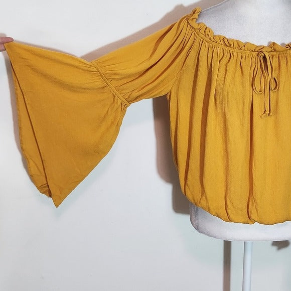 Charlotte Russe Mustard Gold Off-the-Shoulder Cropped Top Size Large