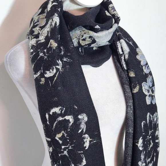 Liz Claiborne Floral Black and White Woven Scarf with Fringe One Size