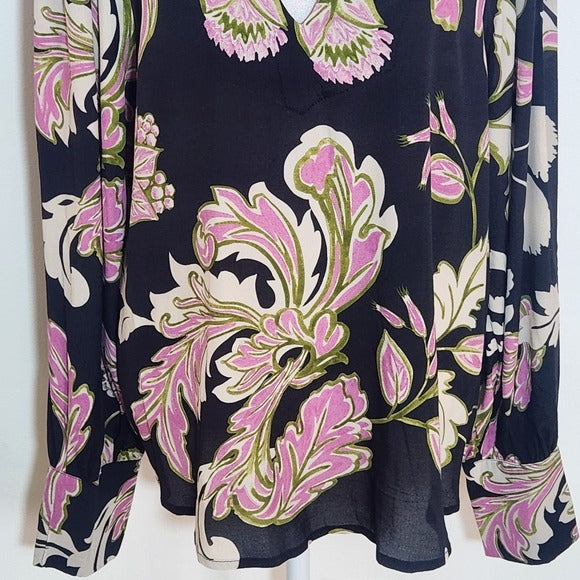 Karen Kane Black and Pink Floral Print Blouse Size Medium NWT