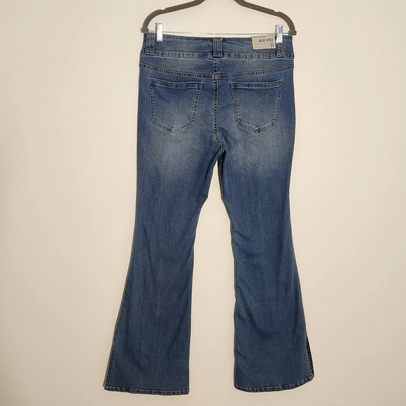 Blue Spice Mid-Rise Flare Jeans Size 11 NWT