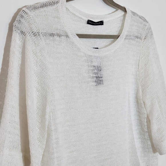 Nally & Millie White Open Knit Sweater Top Size Small/Medium NWT