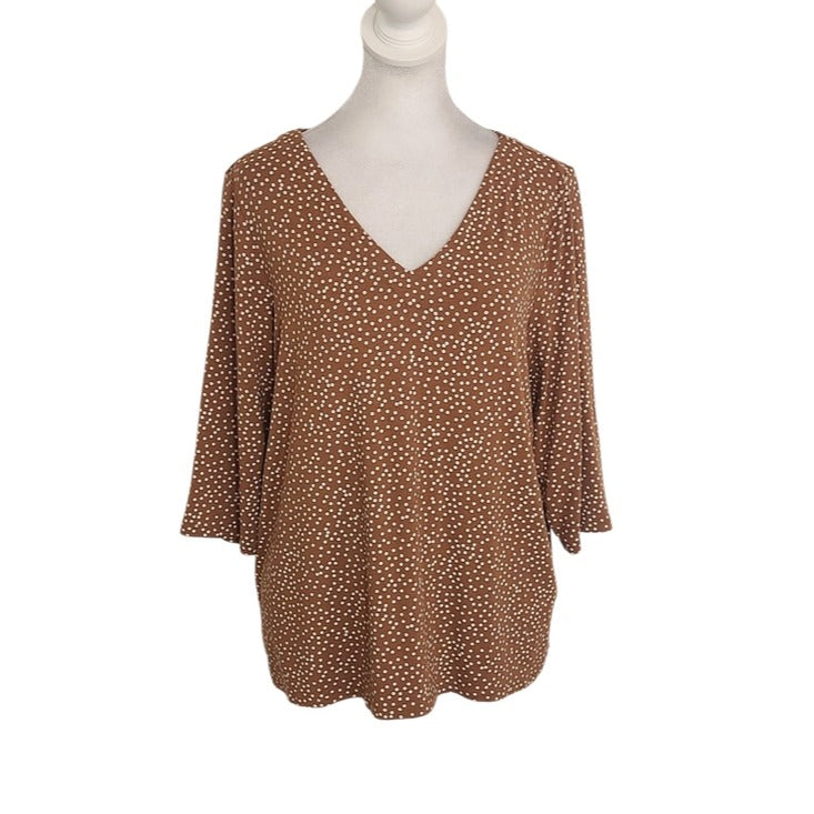 J. Jill Brown and White Polka Dot V-Neck Tee Size Medium Petite