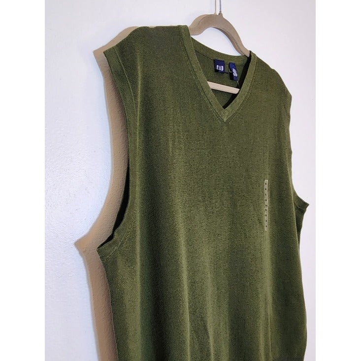Gap MensGreen V-Neck Sweater Vest Size Medium NWT