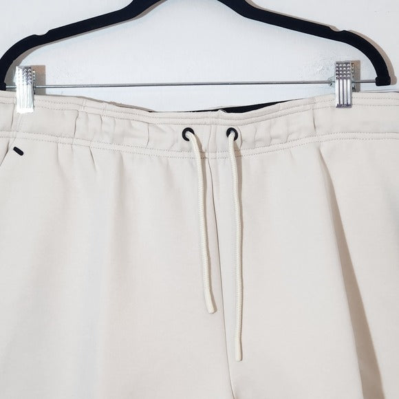 Reebok Cream Knit Athletic Shorts with Drawstring and Pockets 9" Inseam Size 3XL