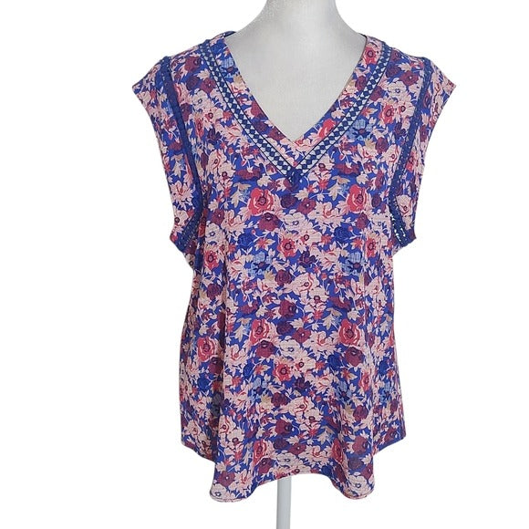 41 Hawthorne Pink and Blue Floral V-Neck Blouse Size Medium
