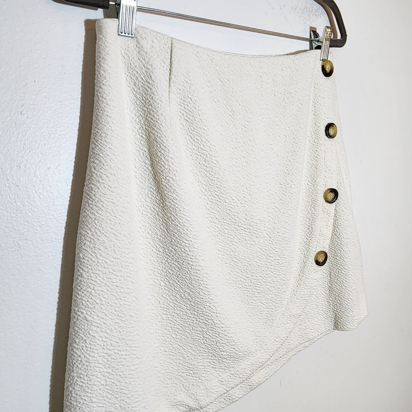 Maeve Cream Textured Mini Skirt Size Medium