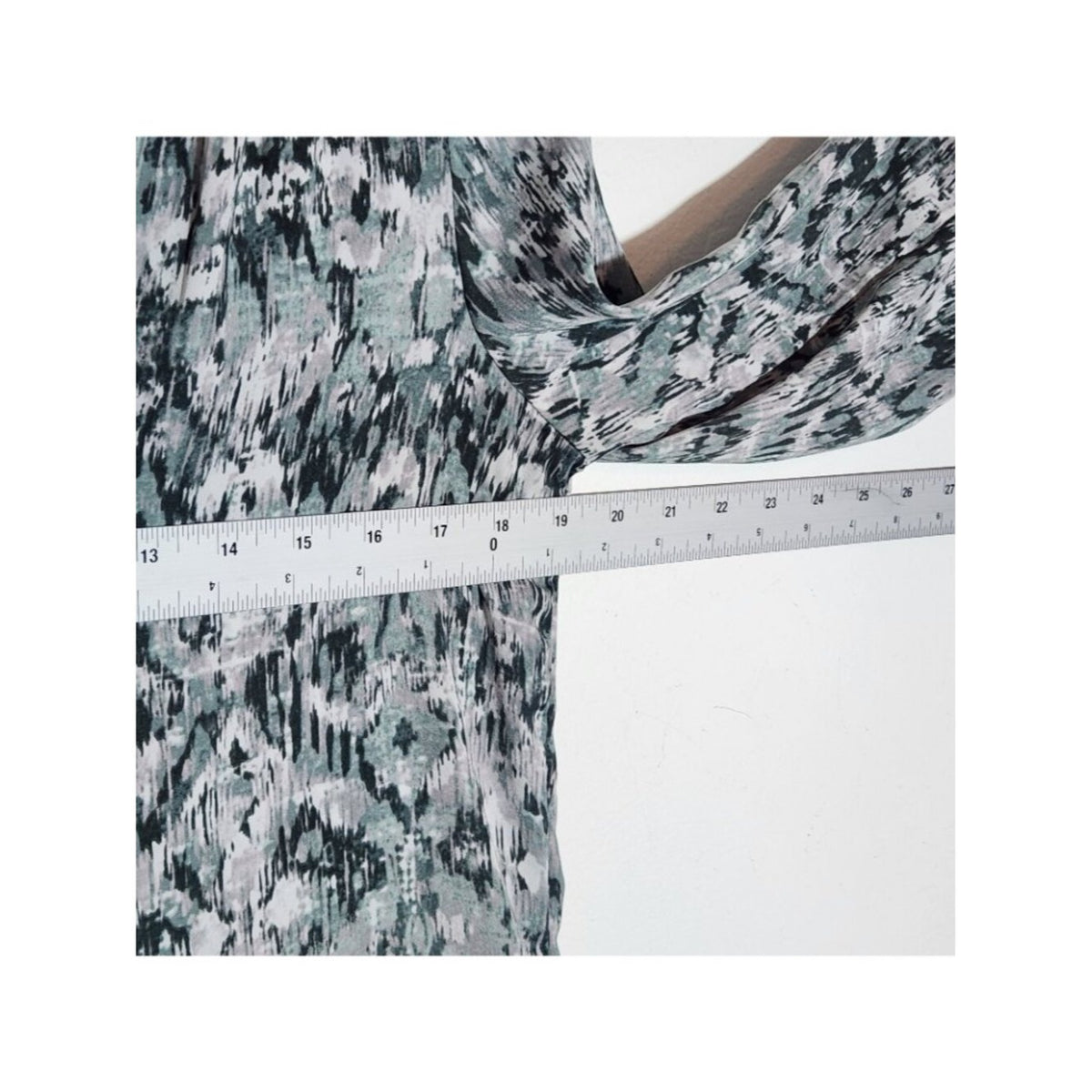 Liverpool Green and Gray Abstract Print V-Neck Button-up Top Size Small