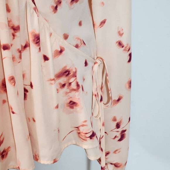 Worthington Pink Abstract Floral Print Wrap Blouse Size XL Pink Wrap Top