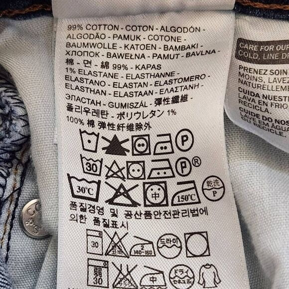 Levi's Cuffed Denim Pedal Pushers Size 6