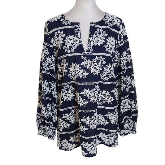 Chico’s Navy Embroidered Tunic Blouse Size 0 Small 4/6