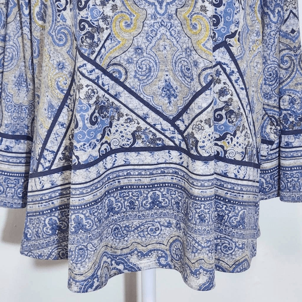 One World Blue and Gold Boho Print Knit Top Size XL Blue Boho Top