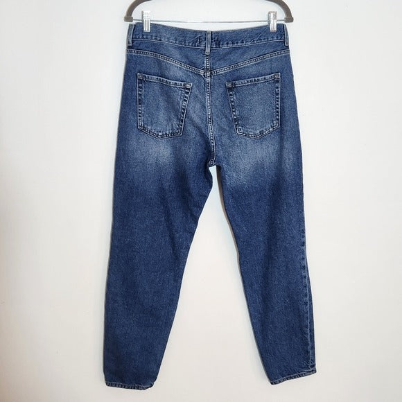 Forever 21 Medium Wash Distressed Tapered Leg Jeans 31 Button-fly