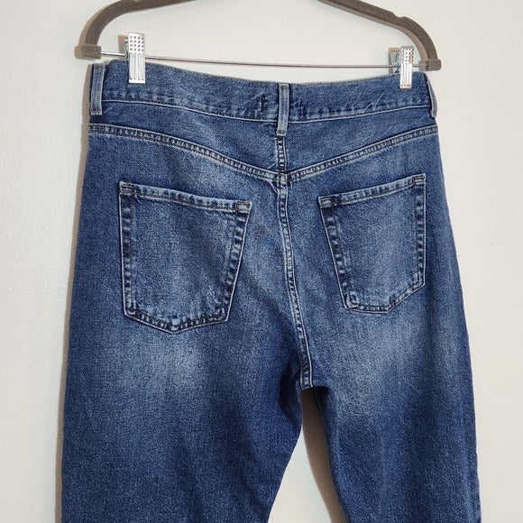 Forever 21 Medium Wash Distressed Tapered Leg Jeans 31 Button-fly