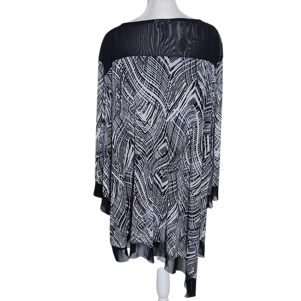 Catherines Black and White Print Mesh Asymmetrical Tunic Size 2X
