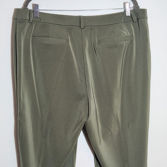 Chico's Sage Green Dress Pants Size 3 Short XL