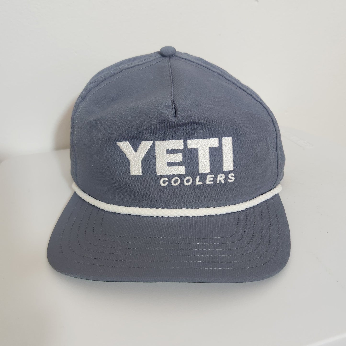 YETI Coolers Mens Gray Flat Bill Hat One Size