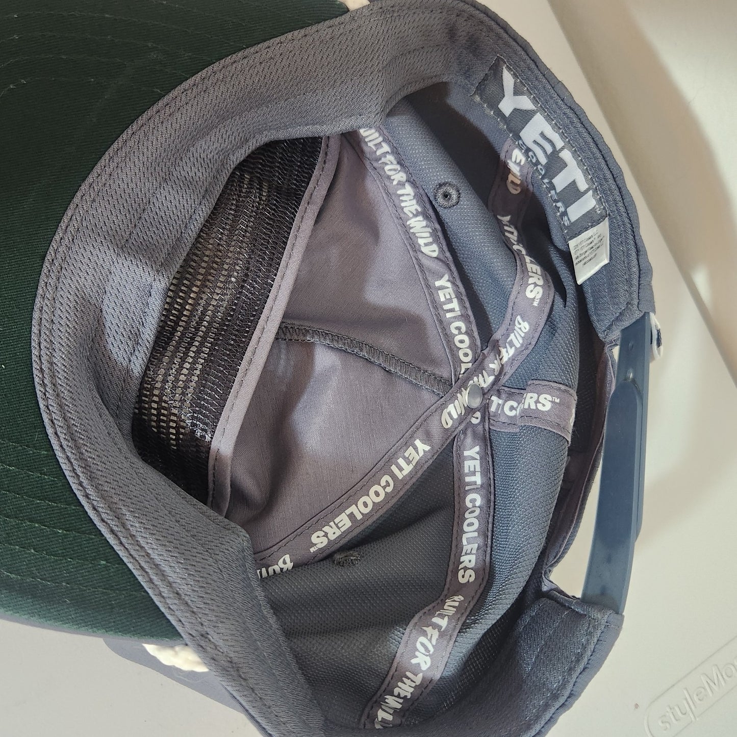 YETI Coolers Mens Gray Flat Bill Hat One Size