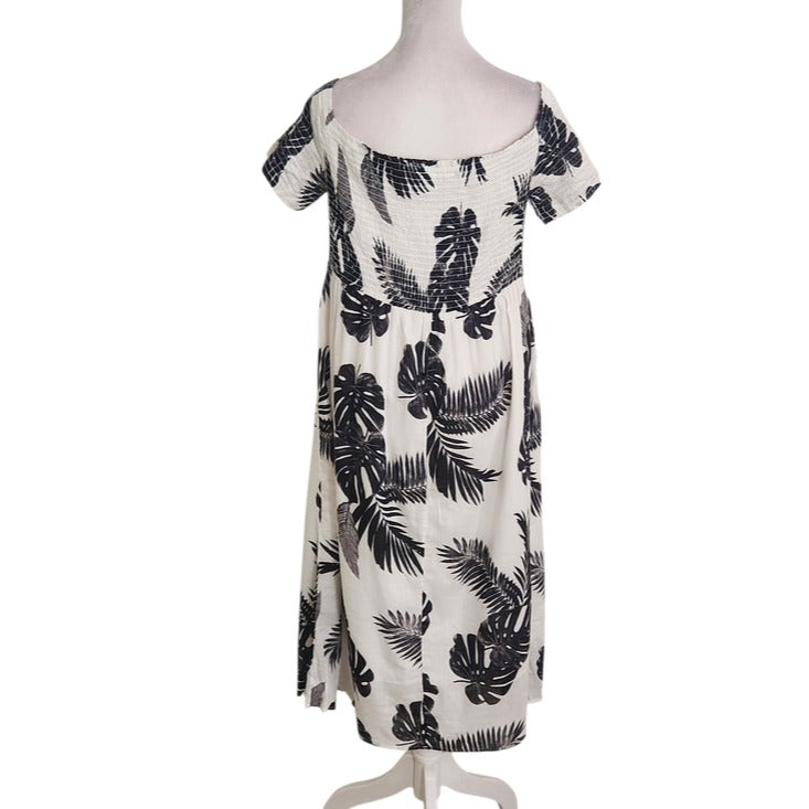 Old Navy Black and White Floral Off The Shoulder Midi Dress Size Large