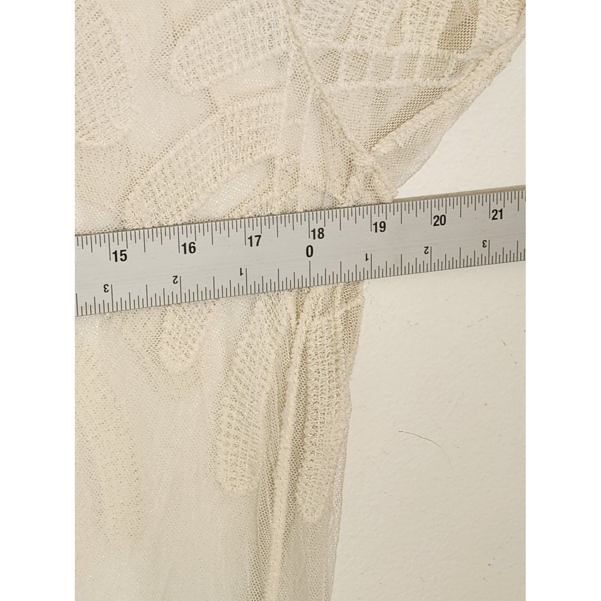 Rebellion Again Cream Sheer Crochet Lace Boho Kimono Size Small