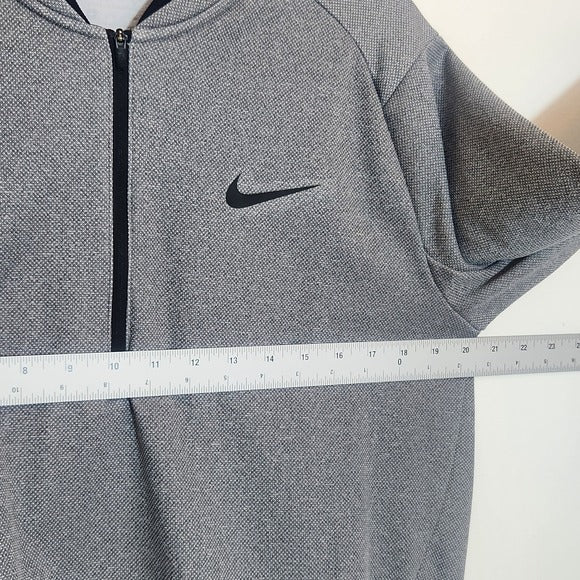 Nike Gray Dri-FIT Quarter Zip Pullover with Tupelo Golf Logo Size Medium