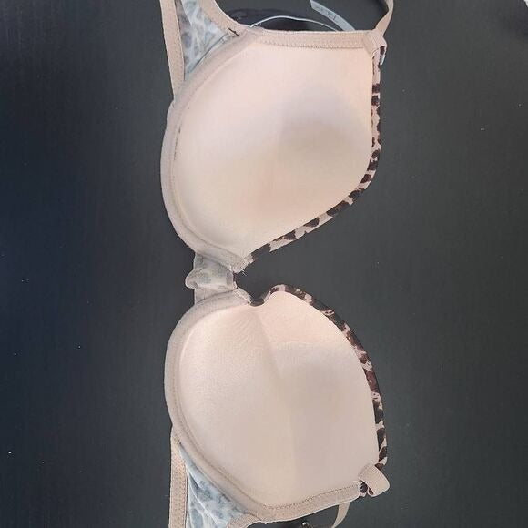 Frederick's of Hollywood Leopard Print Push-Up Bra Size 36C NWT