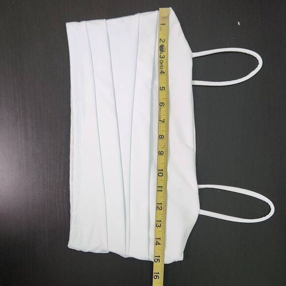 Olivaceous White Cropped Tank Top Size Medium White Crop Top New