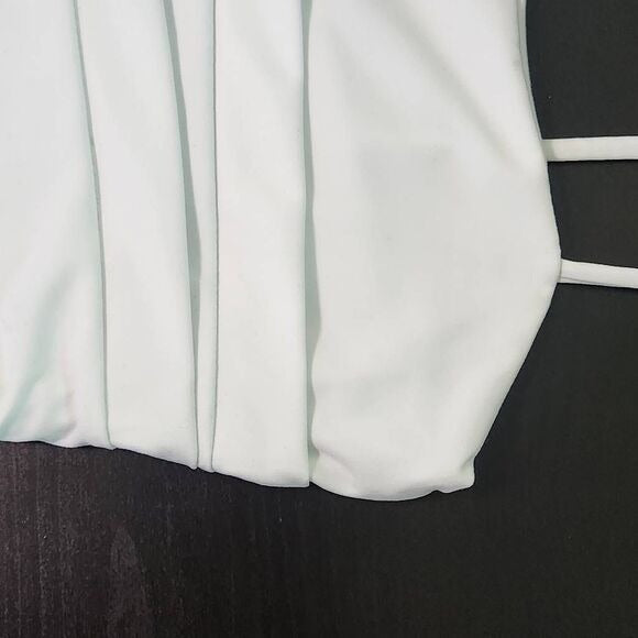 Olivaceous White Cropped Tank Top Size Medium White Crop Top New
