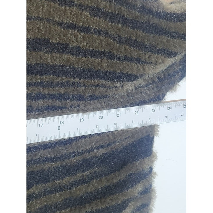 Jessica Simpson Green and Black Fuzzy Cropped Mock Neck Sweater Size XL